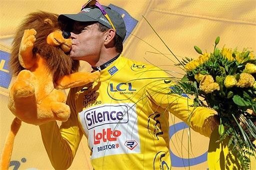 Race leader Cadel Evans (Silence-Lotto)