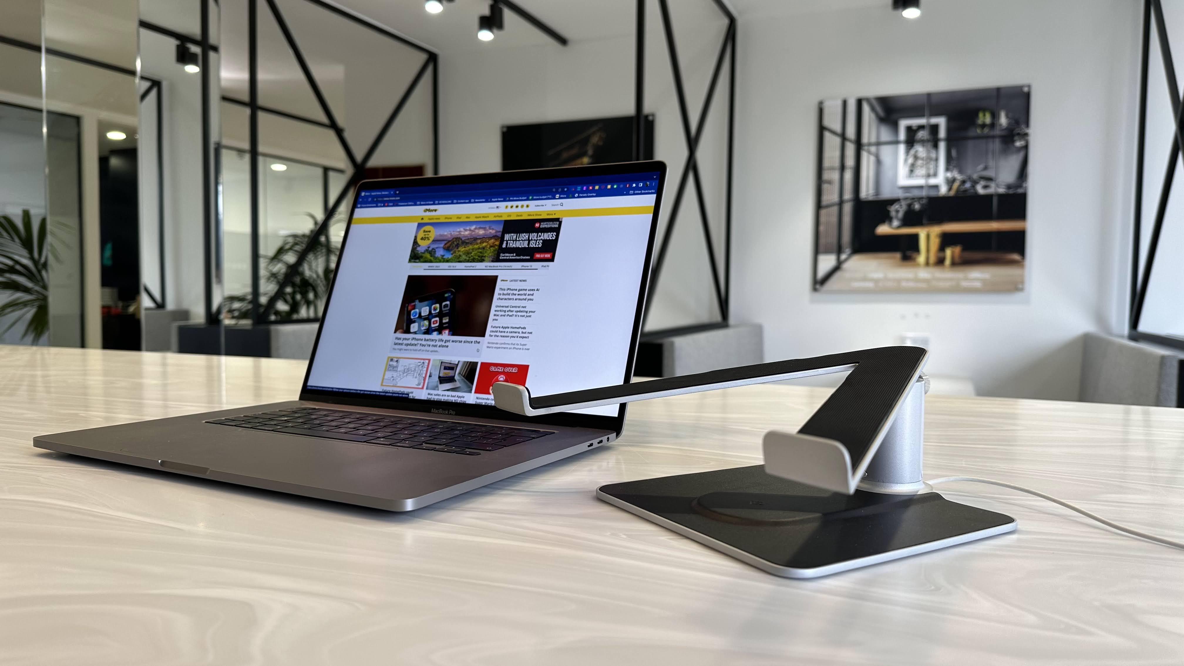 HiRise  Height-adjustable desktop stand for MacBook & laptops