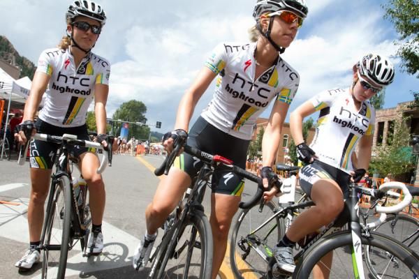 Amanda Miller, Emilia Fahlin and Katie Colclough (HTC-Highroad) ready for staging in downtown Aspen.