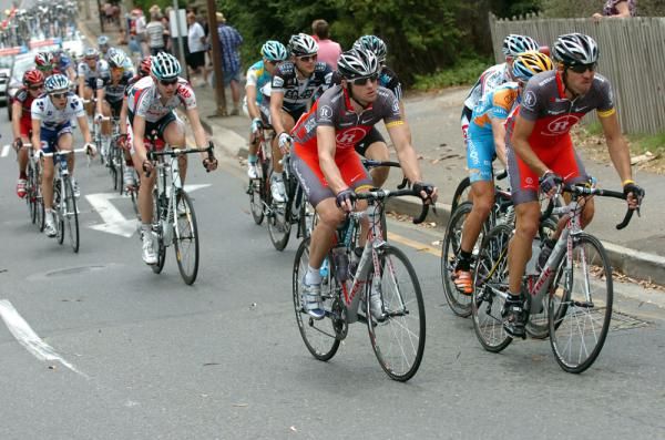 Yet another warm day Down Under for the peloton