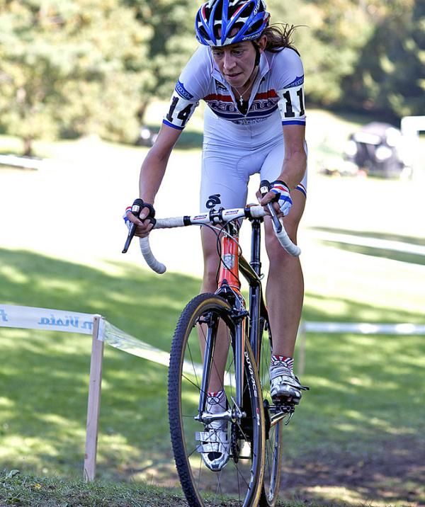 British national champion Helen Wyman navigates a steep climb through the shade trees in Ellison Park.
