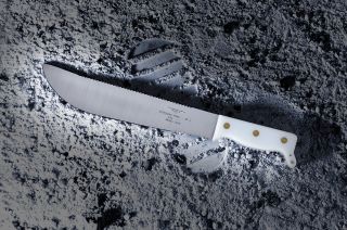 Case has replicated its Astronaut Knife M-1, the machete that flew to the moon and back, for the 50th anniversary of Apollo 11.