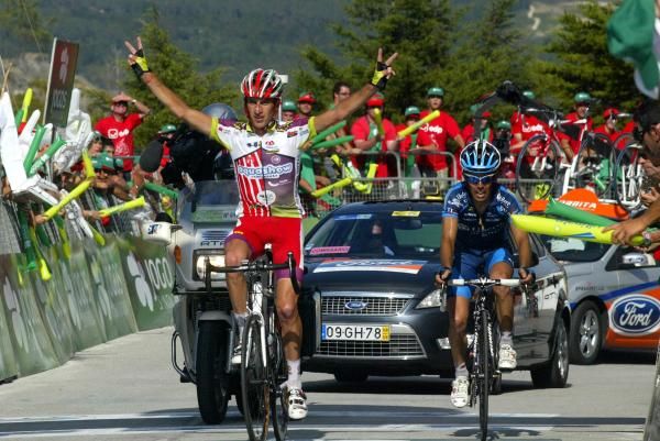 Joao Cabriera takes the stage win.