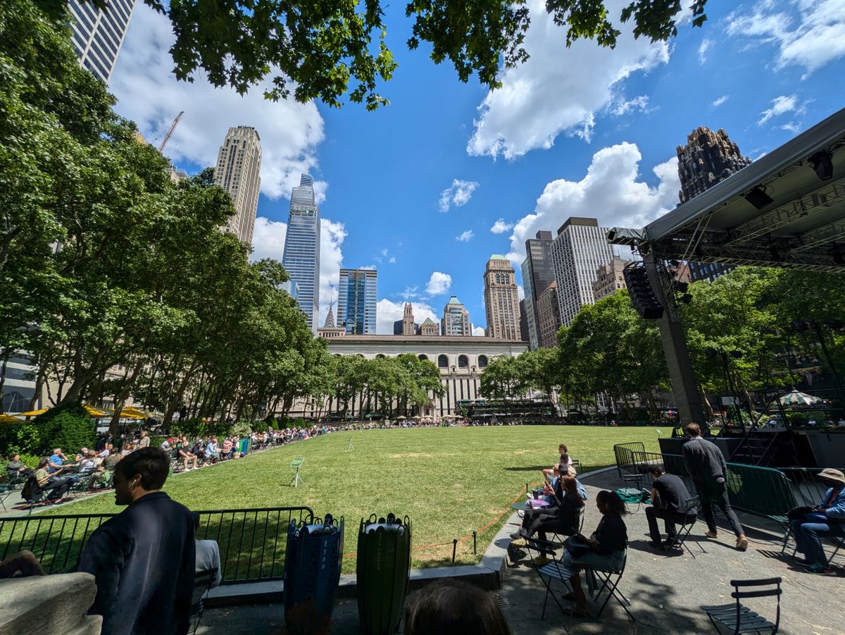 Google Pixel 8a dynamic range sample.