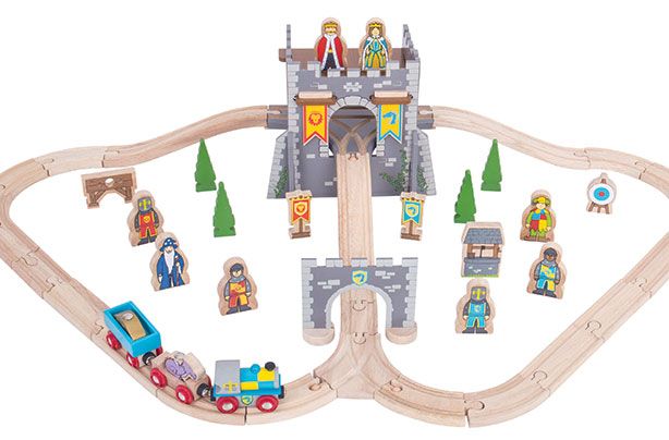 Top Toys 2017: Medieval train set