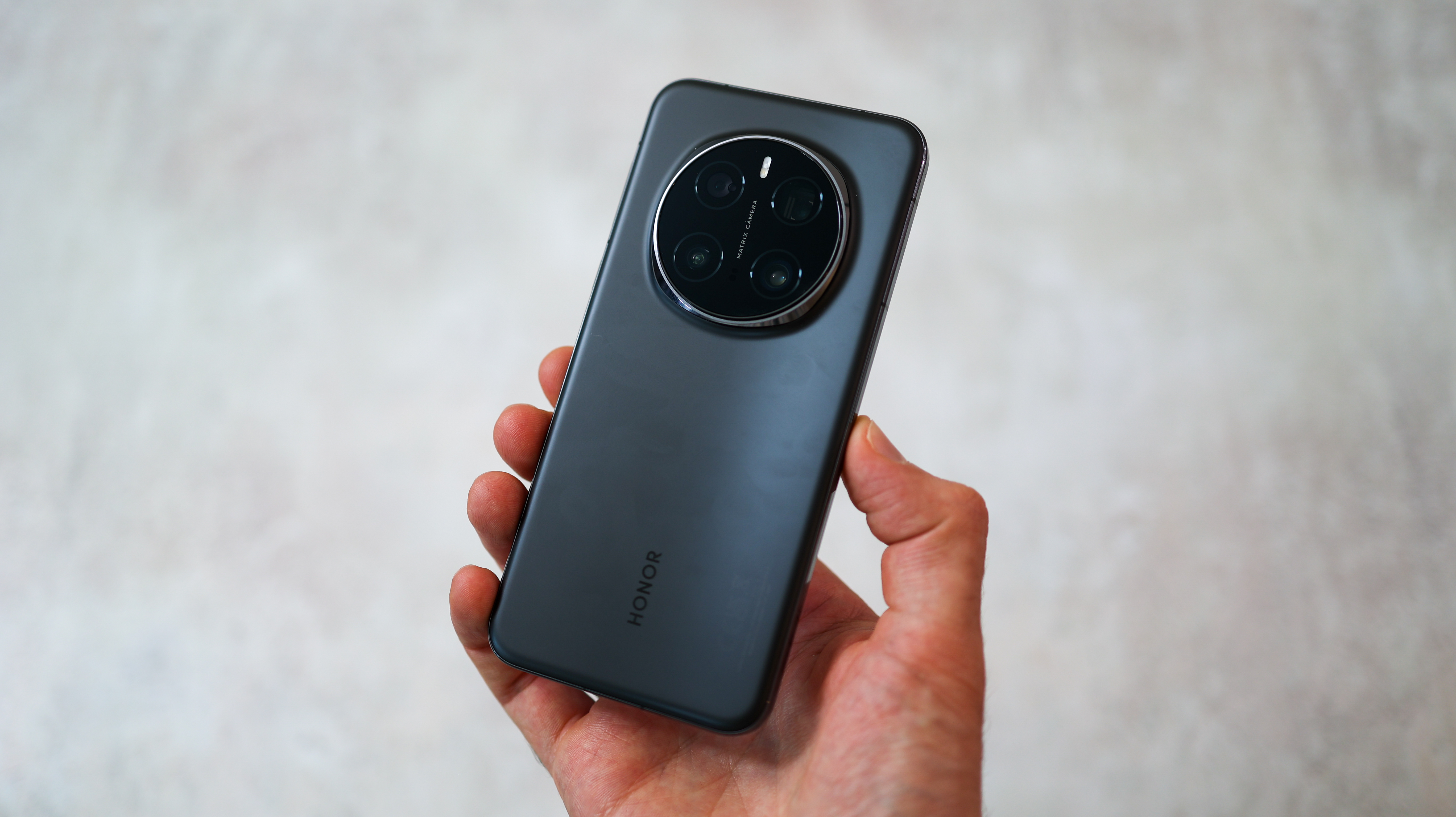 A photo of the Honor Magic 7 Pro