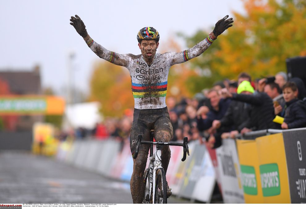 Wout Van Aert (Crelan - Charles) wins Superprestige Gavere
