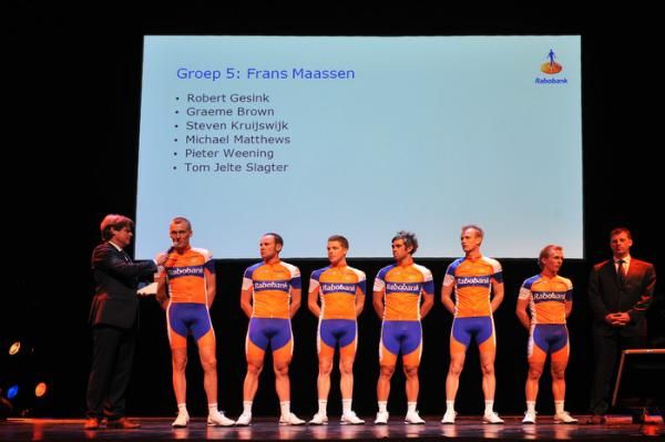 Robert Gesink with his group of riders on stage