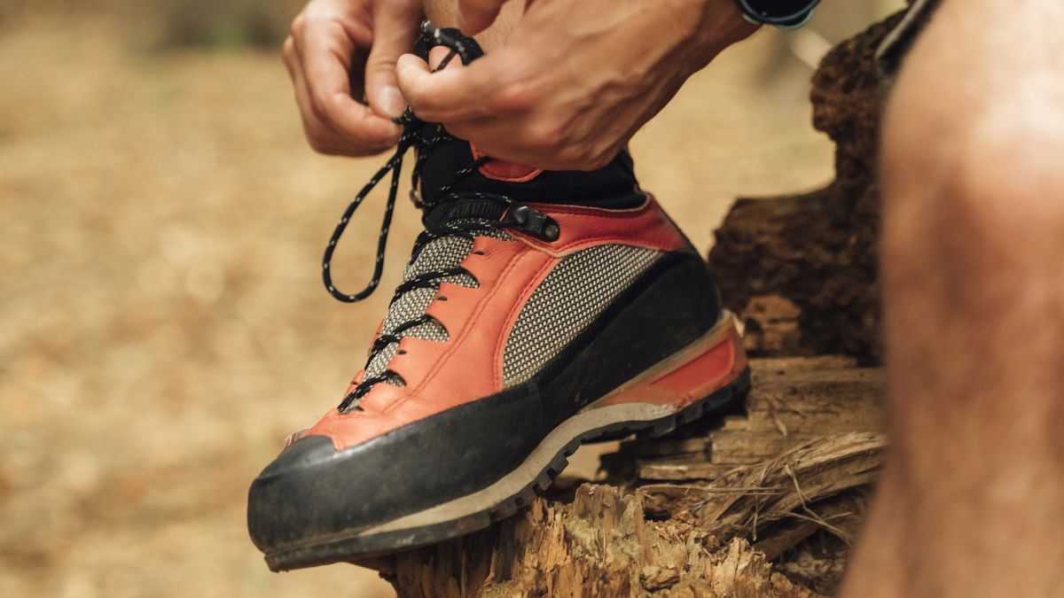 how to tie hiking boots: La Sportivas being tied