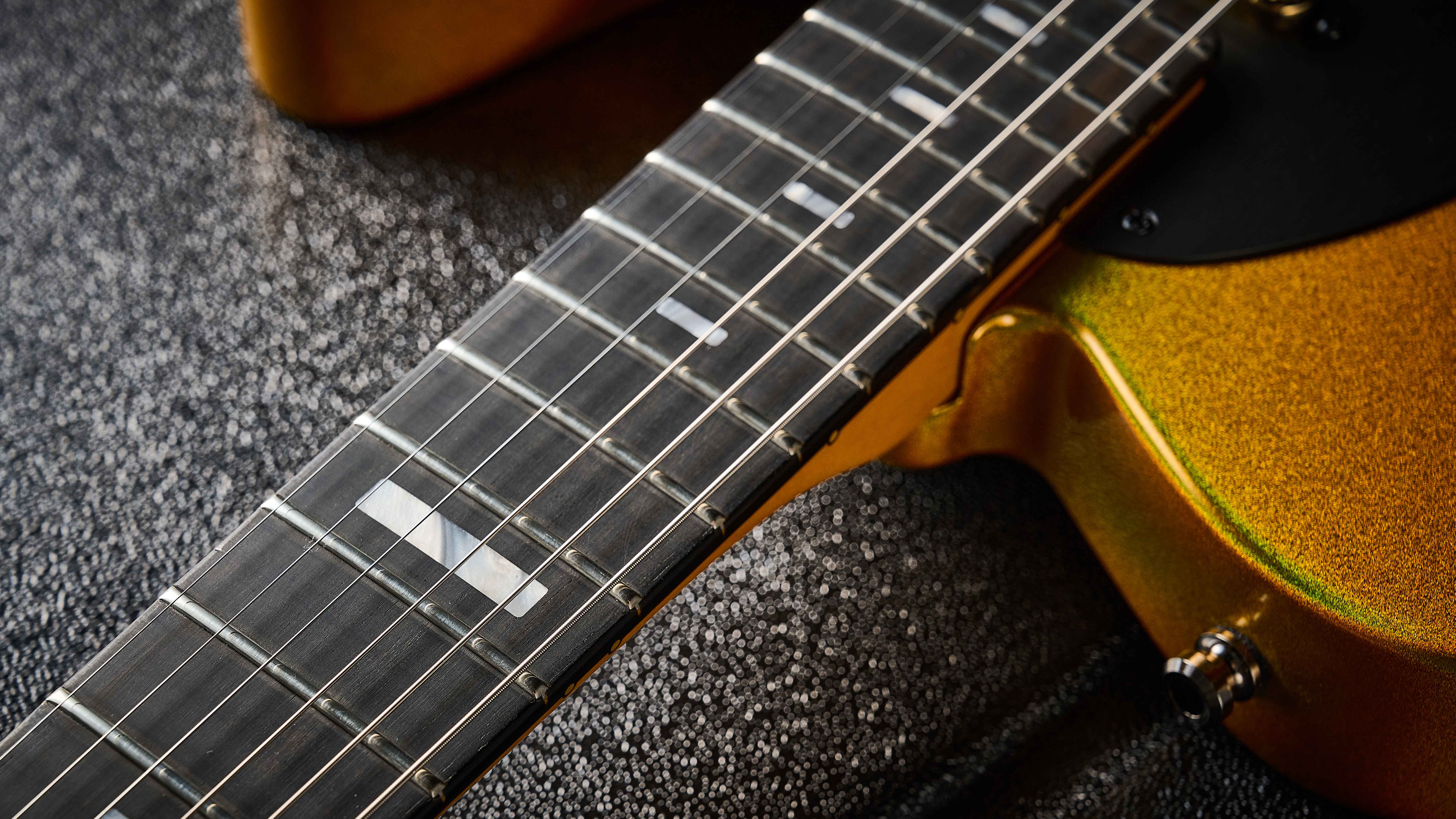 Fender 75th​ Anniversary American⁢ Ultra II Telecaster