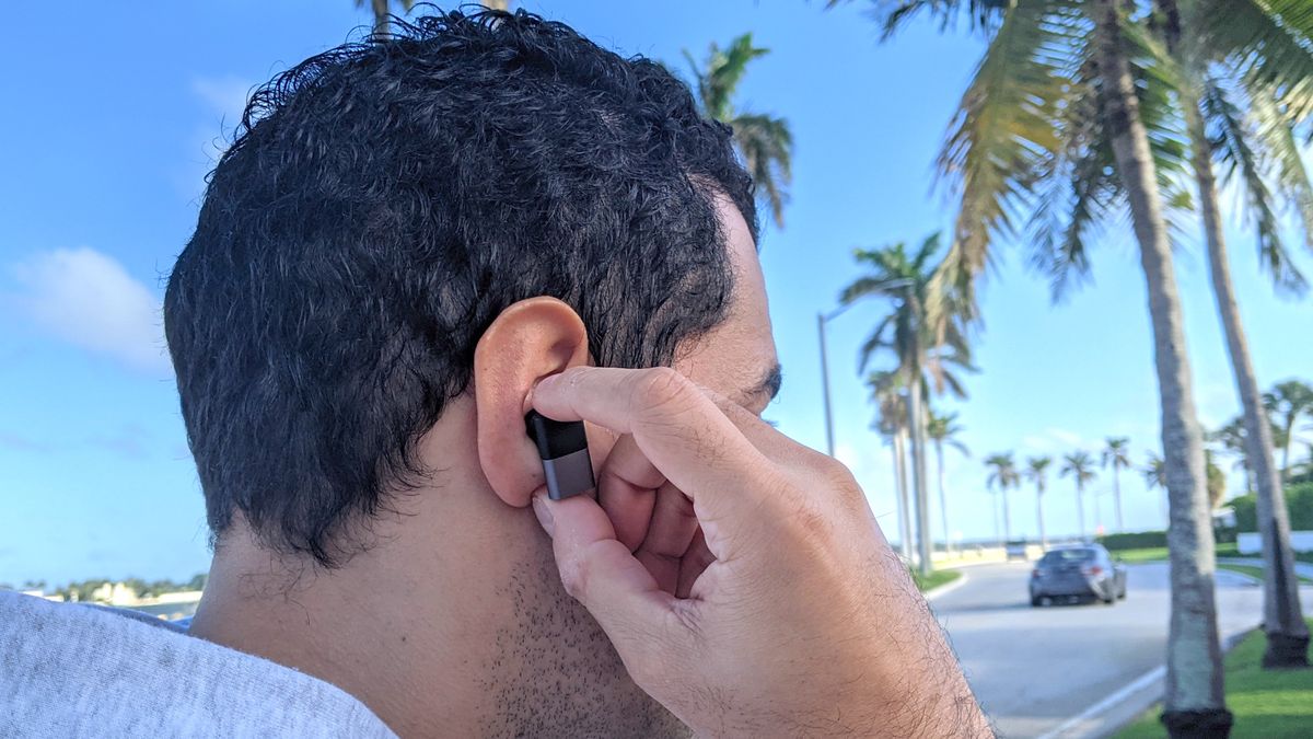 Status Audio Between Pro review | Laptop Mag
