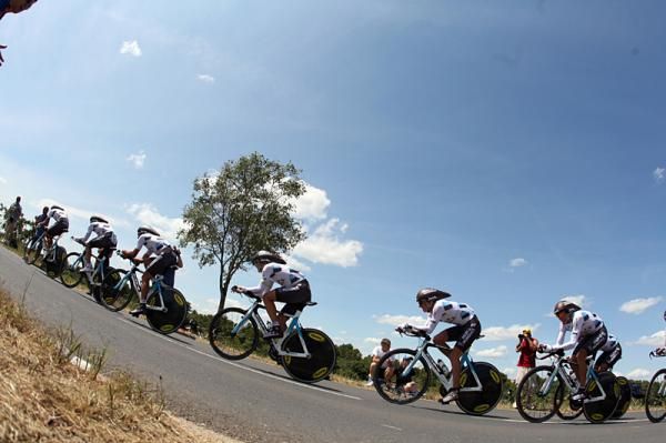 AG2R La Mondiale rides the Montpellier team time trial.