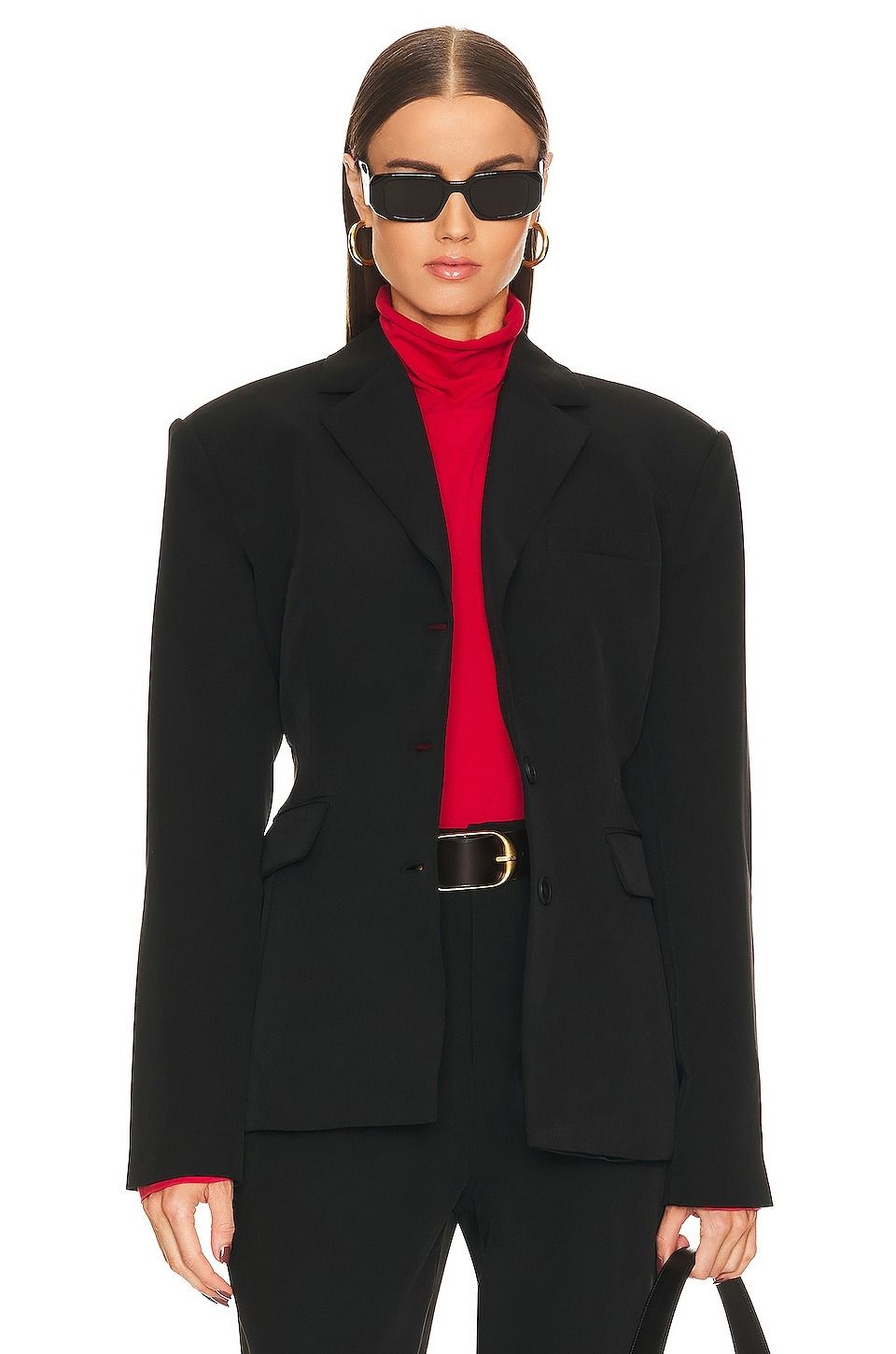 Gigi Hadid Wore the Most Elegant Legging Outfit of the Year Gigi Hadid Wore the Most Elegant Legging Outfit of the Year