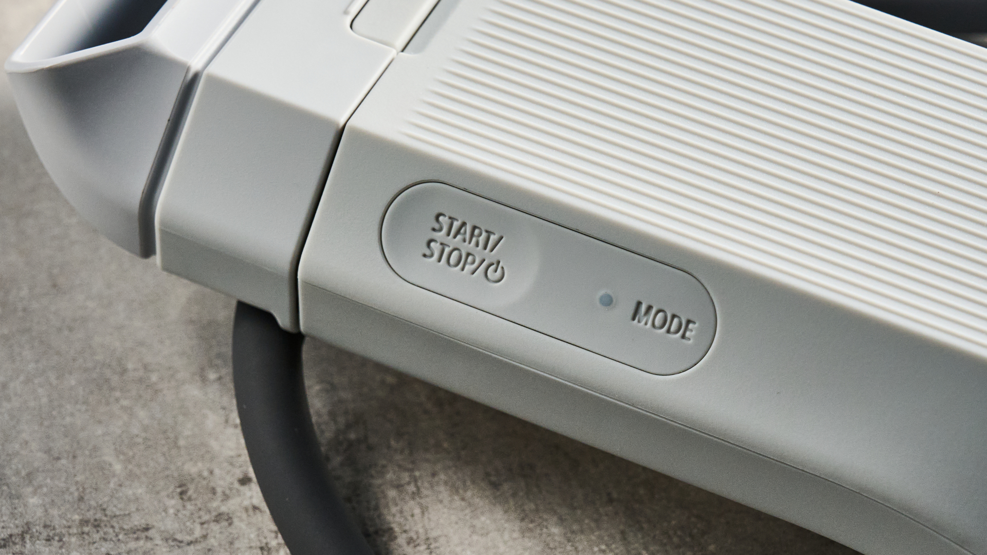 control buttons of the Sony Reon Pocket Pro Plus