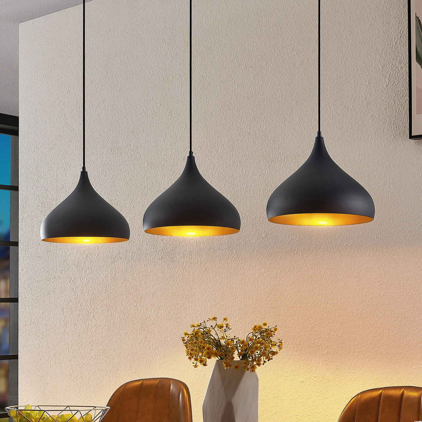 Lindby Elamira Pendant Light, Black, Metal, 133cm, 3-Bulb.