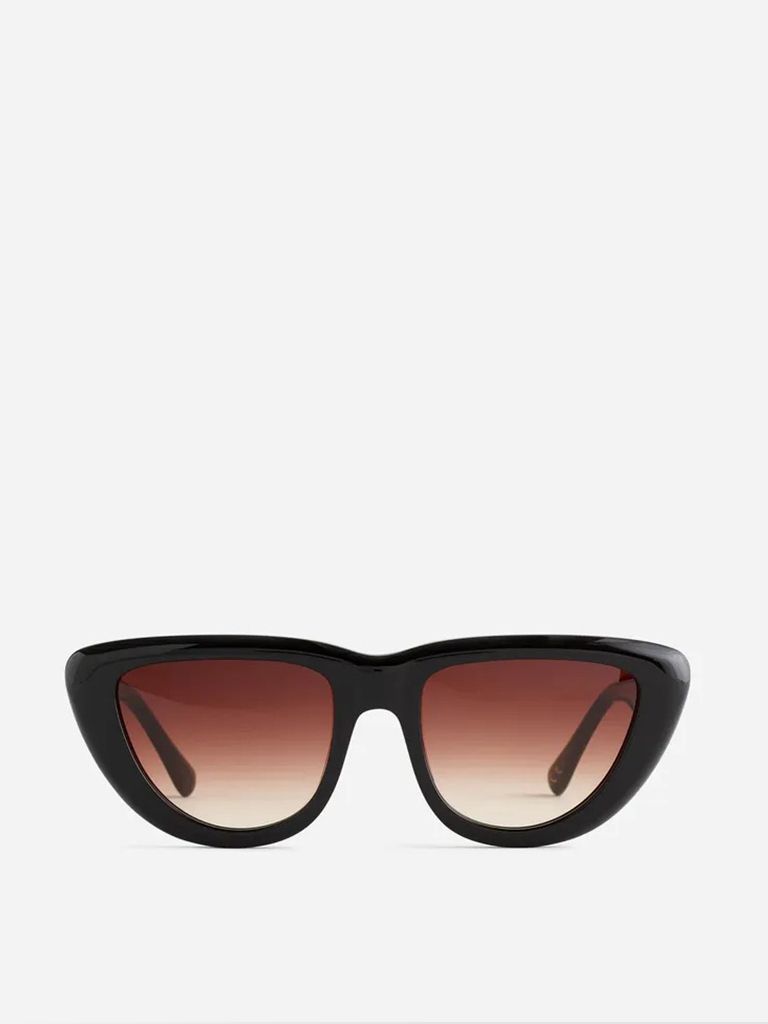 Oversized Angular Sunglasses
