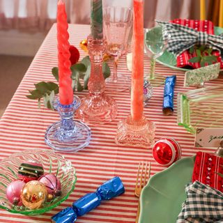 eBay heartzeena colourful Christmas tablescape.