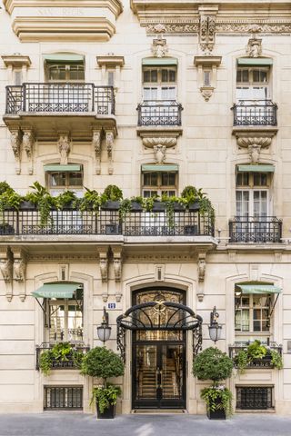 hotel san regis paris 100th anniversary