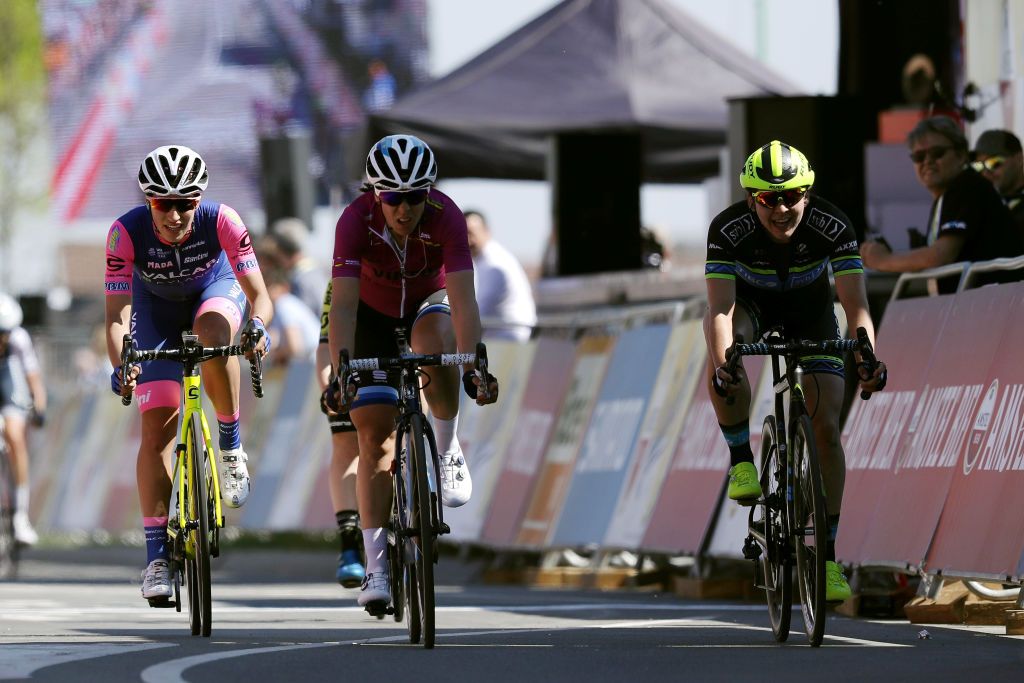 Elisa Balsamo, Marta Bastianelli and Alice Jackson cross the line