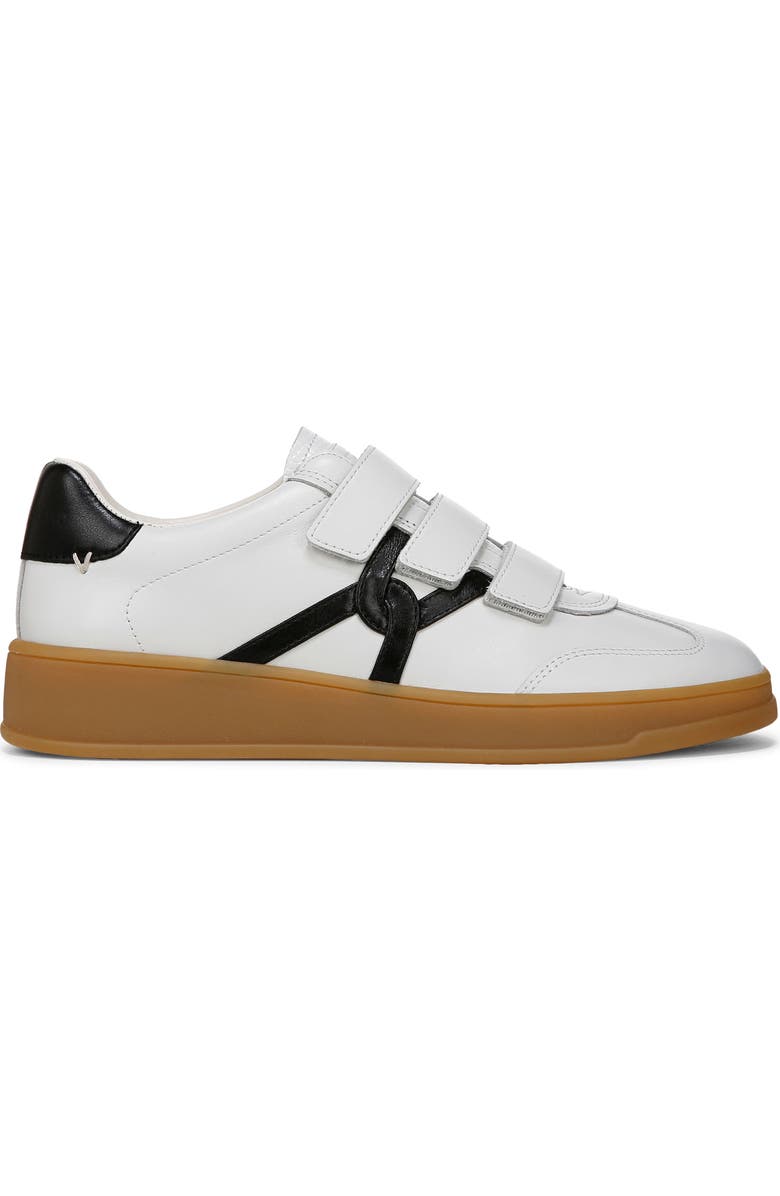 Reagan Sneaker