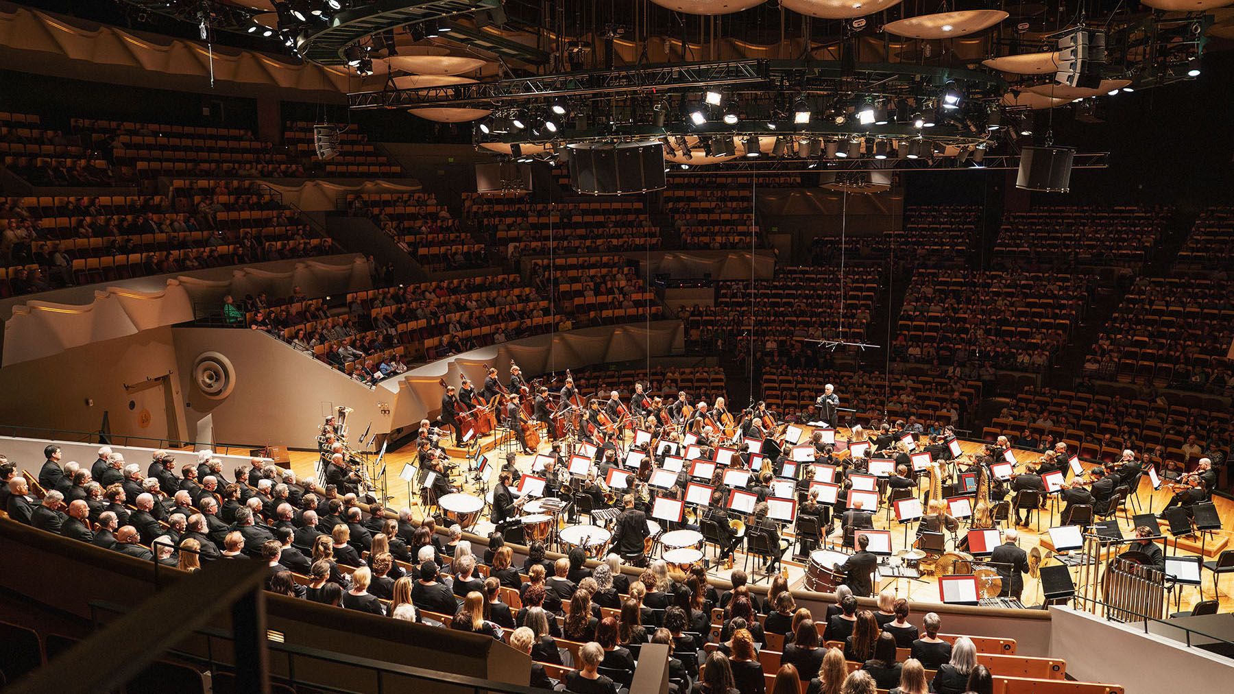 Colorado Symphony Performs DiGiCo Reprise with Quantum852 Console