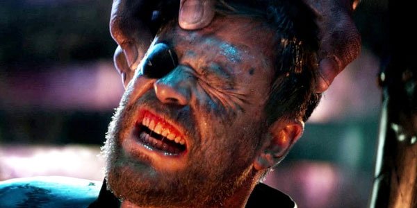 Infinity war thor gets his head crushed by thanos