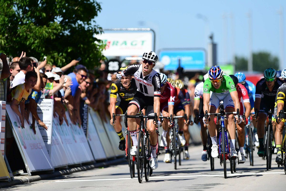Phil Bauhaus wins stage 5 of the Criterium du Dauphine