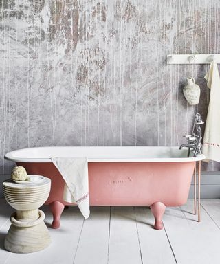 Bathroom wall painted with chalk paint In Scandinavian pink, country grey and old white by Annie Sloan