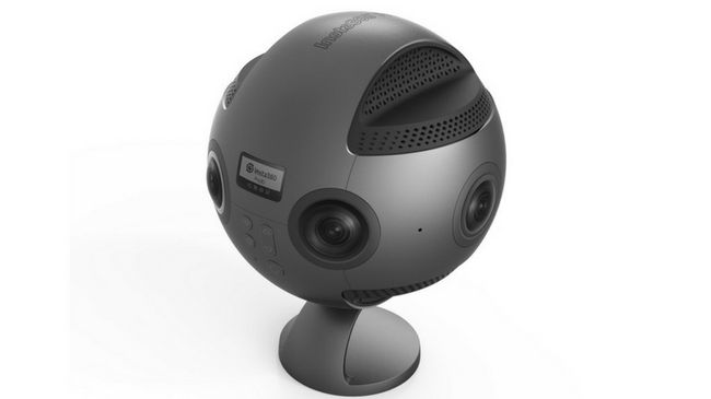 Insta360Pro 8K VR capture devices