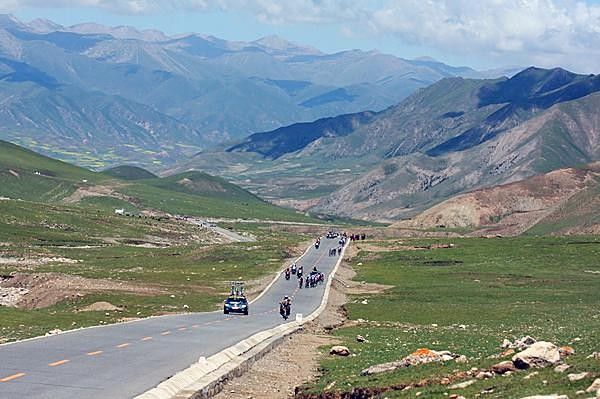 The roads of Qinhai are close for the Tour