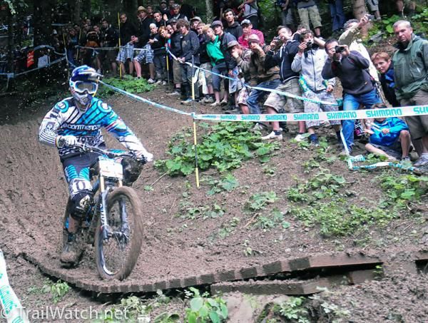 Gee Atherton (Commencal) riding some planks.