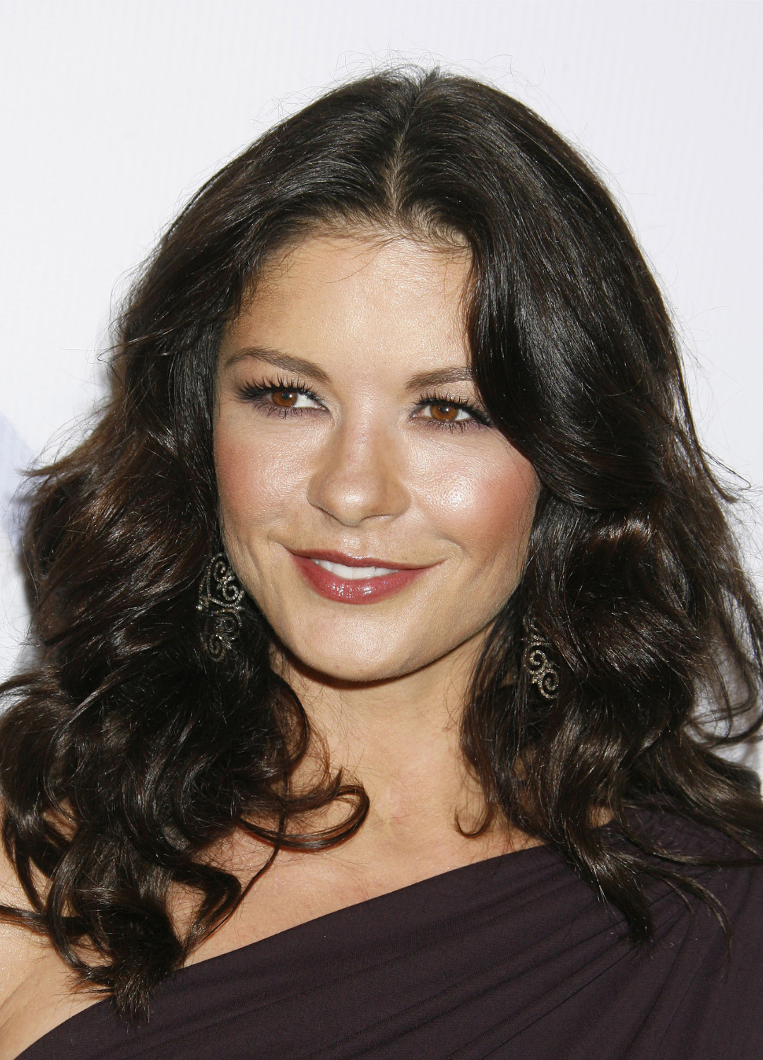 Catherine Zeta-Jones arrives at the 20th Annual Producers Guild Awards at The Hollywood Palladium on January 24, 2009 in Los Angeles, California