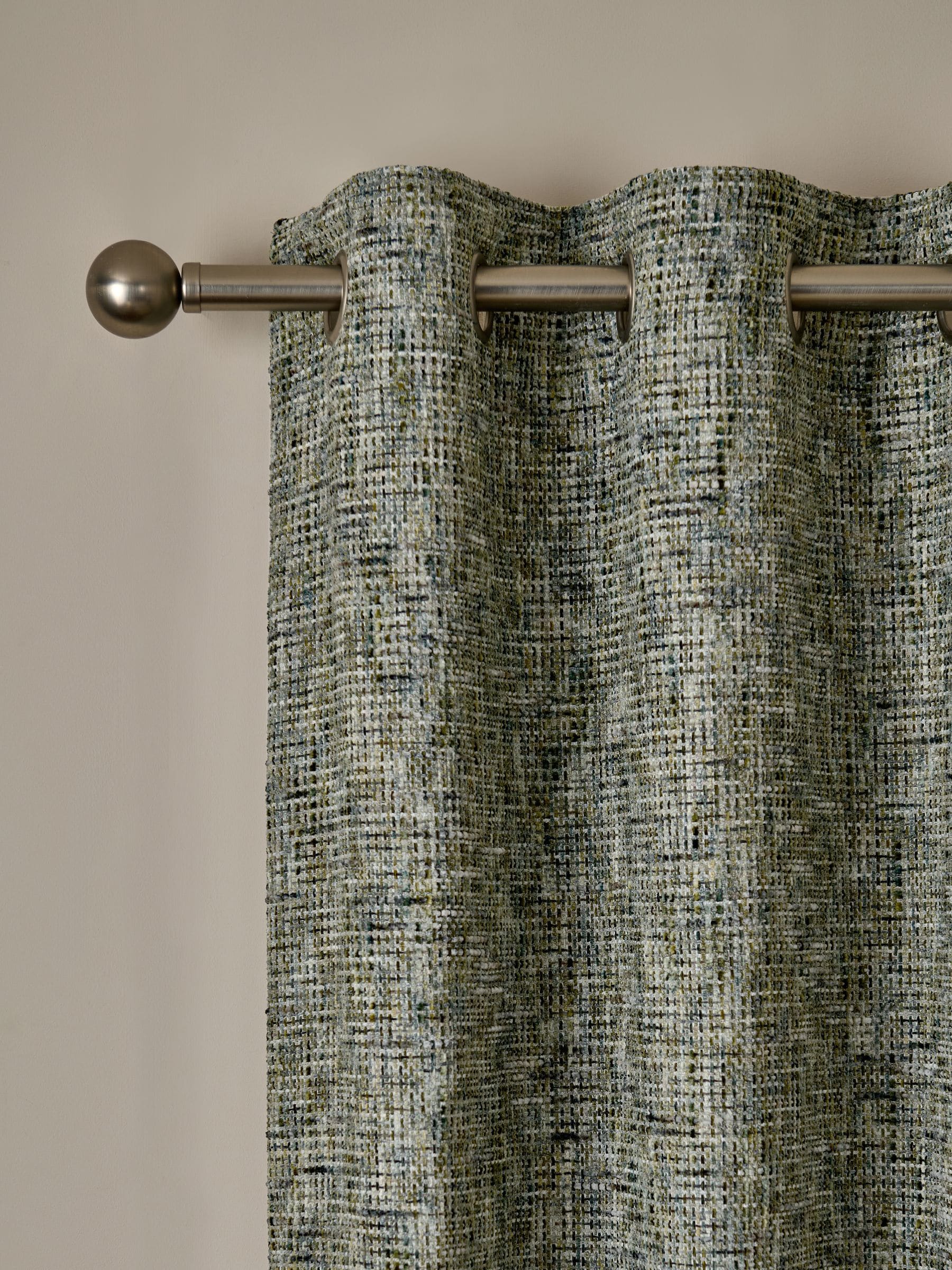 Green Textured Chenille Lined Eyelet Curtains - Size 117wx137d