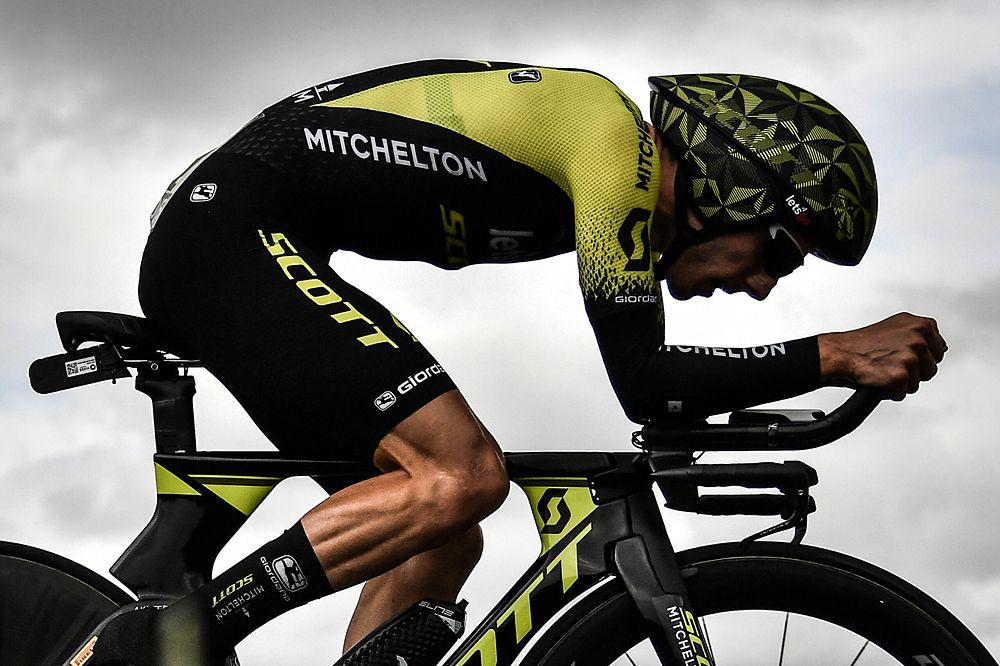 Adam Yates (Mitchelton-Scott) in the stage 20 time trial