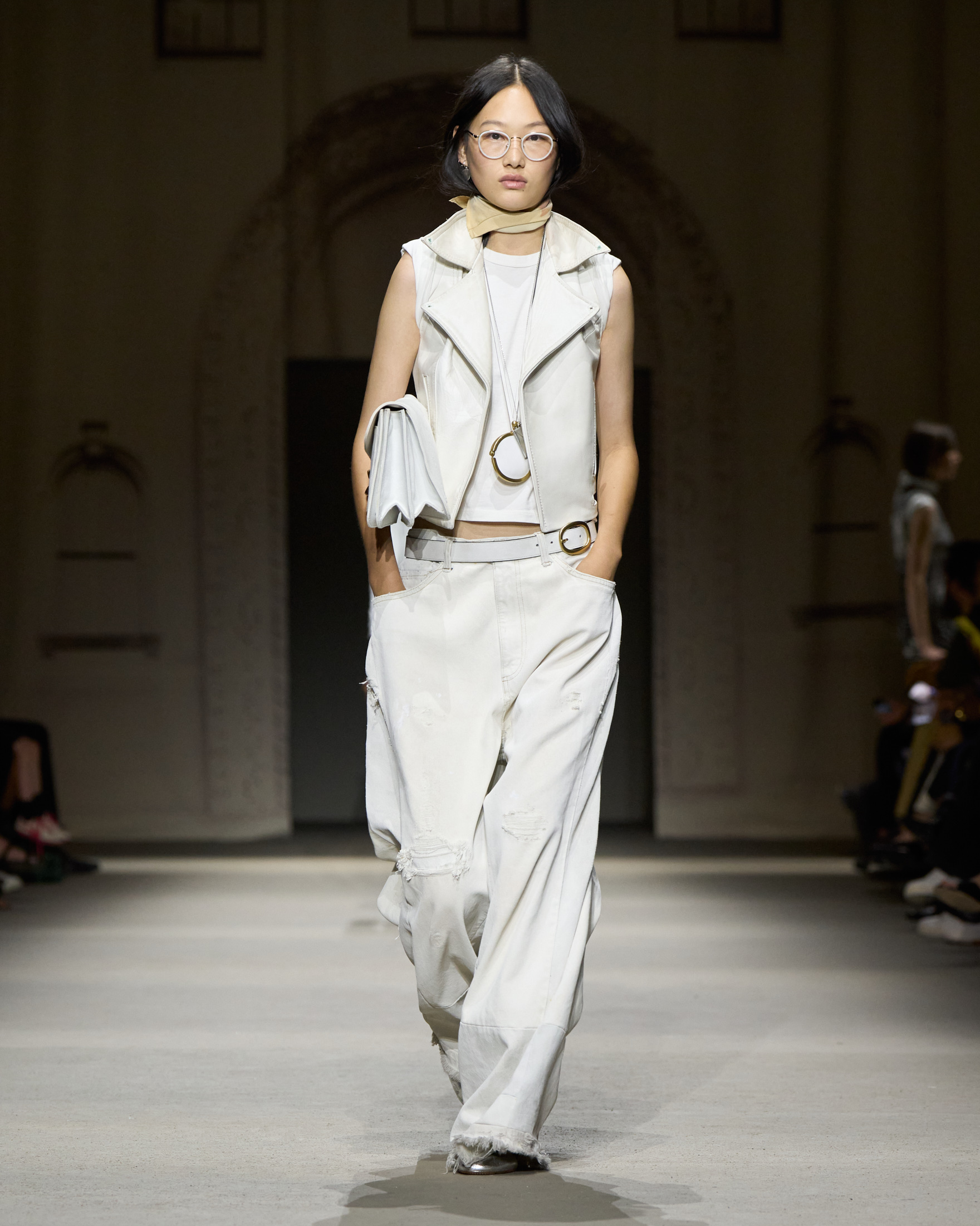 Coach S/S 26 runway, side-buckle belt trend