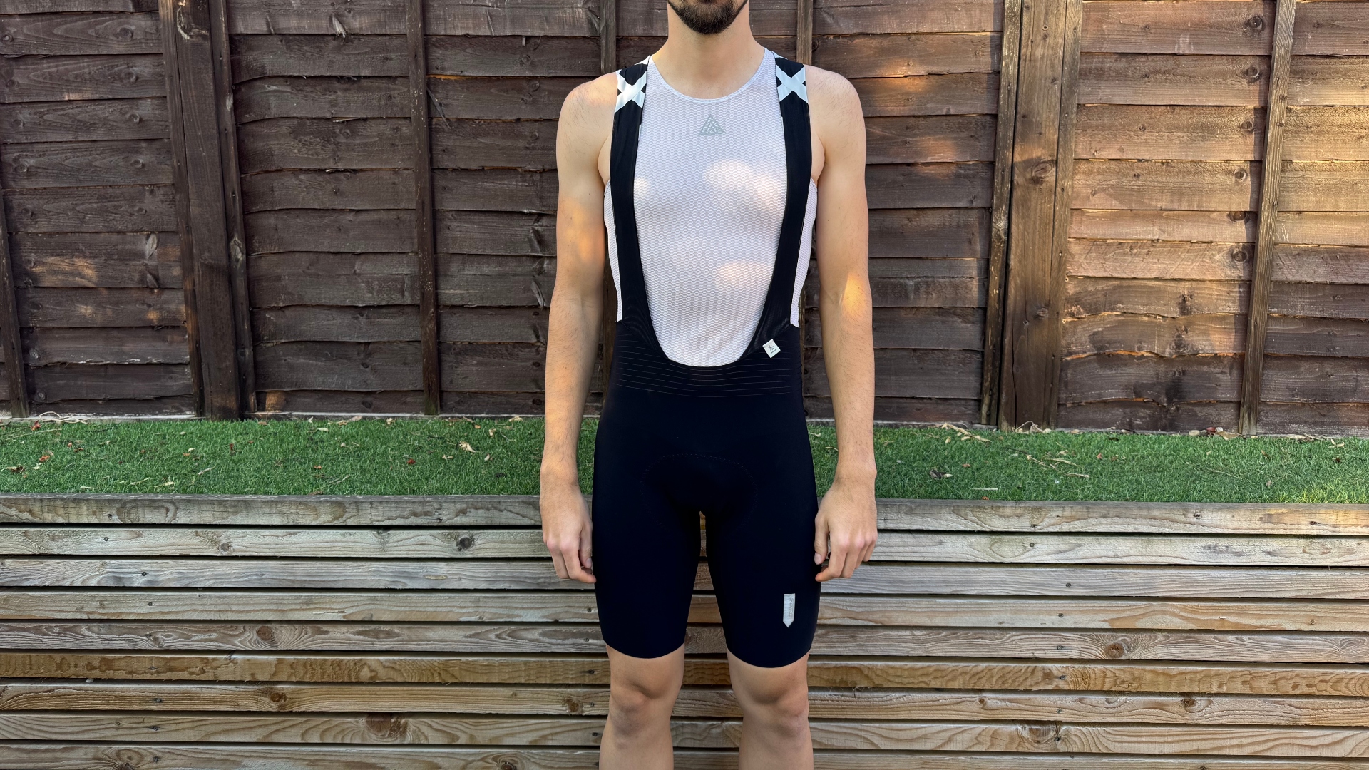 Q36.5 Unique Pro Bib shorts
