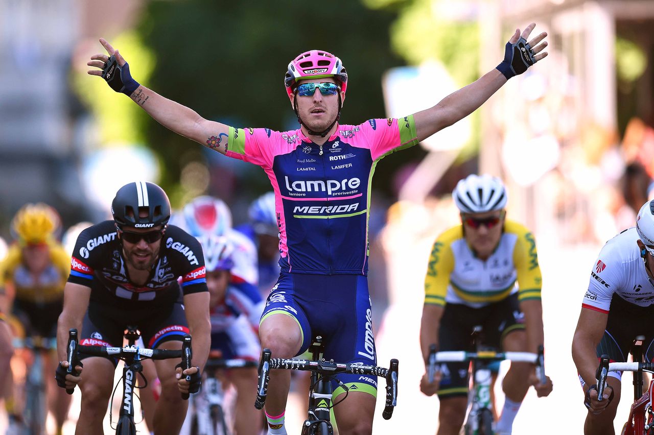 Sacha Modolo (Lampre-Merida) gets the win