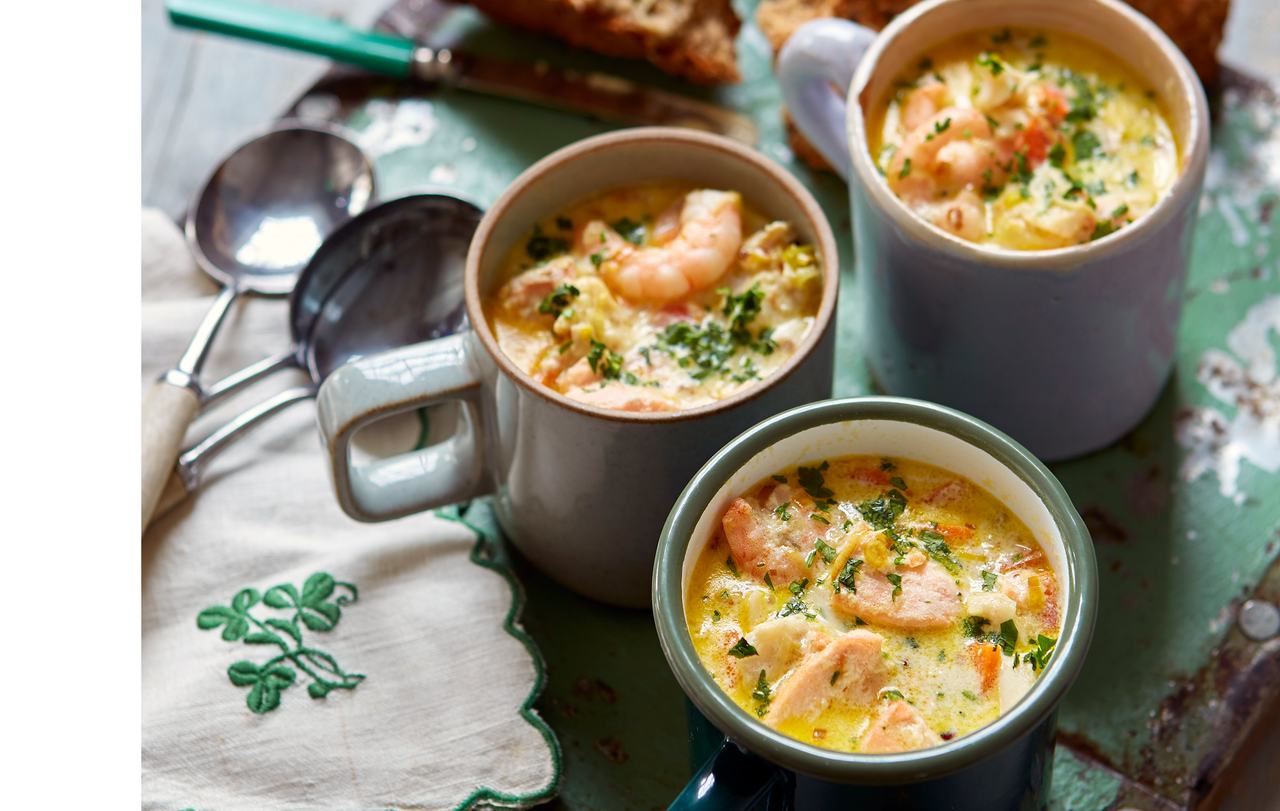 irish fish chowder with soda bread