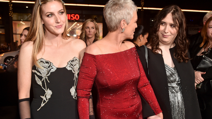 Annie Guest, Jamie Lee Curtis, and Ruby Guest attend Universal Pictures World Premiere of "Halloween Ends" on October 11, 2022 in Hollywood, California.