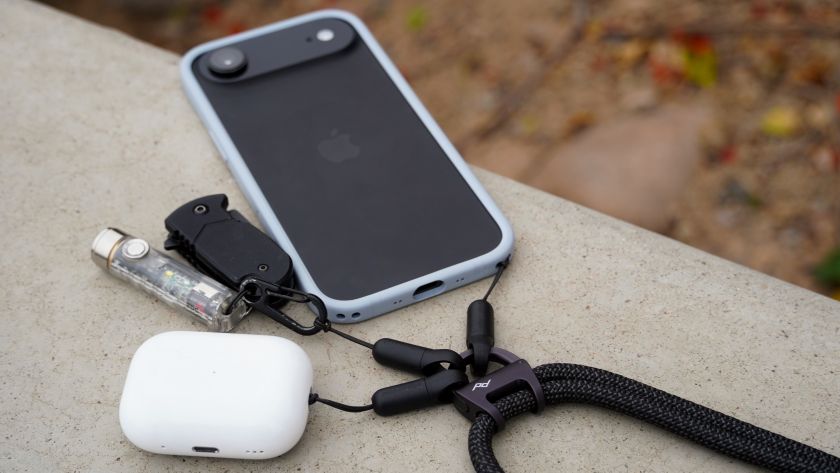 The Peak Design mobile strap ecosystem.