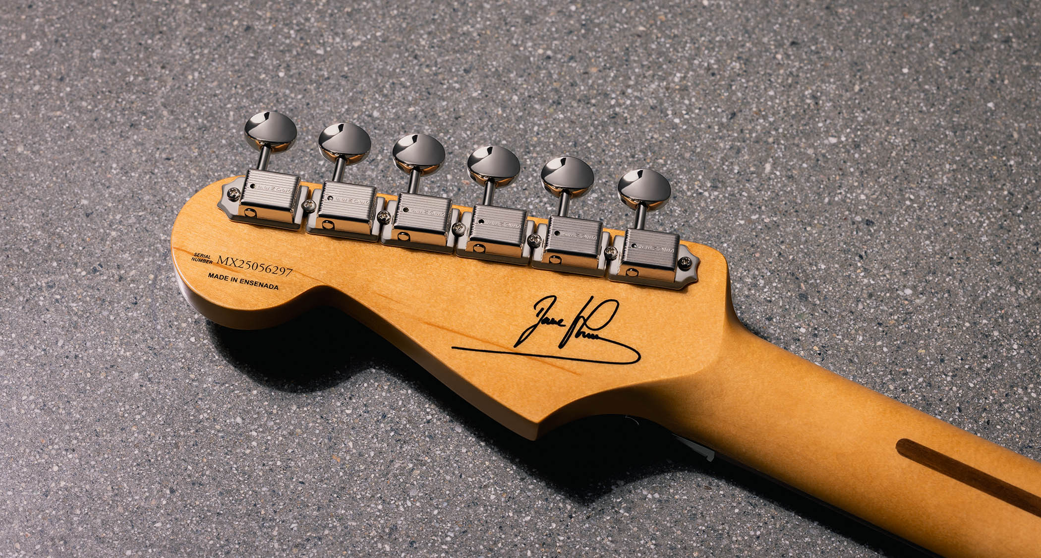 Fender Limited Edition 50th Anniversary Dave Murray Stratocaster