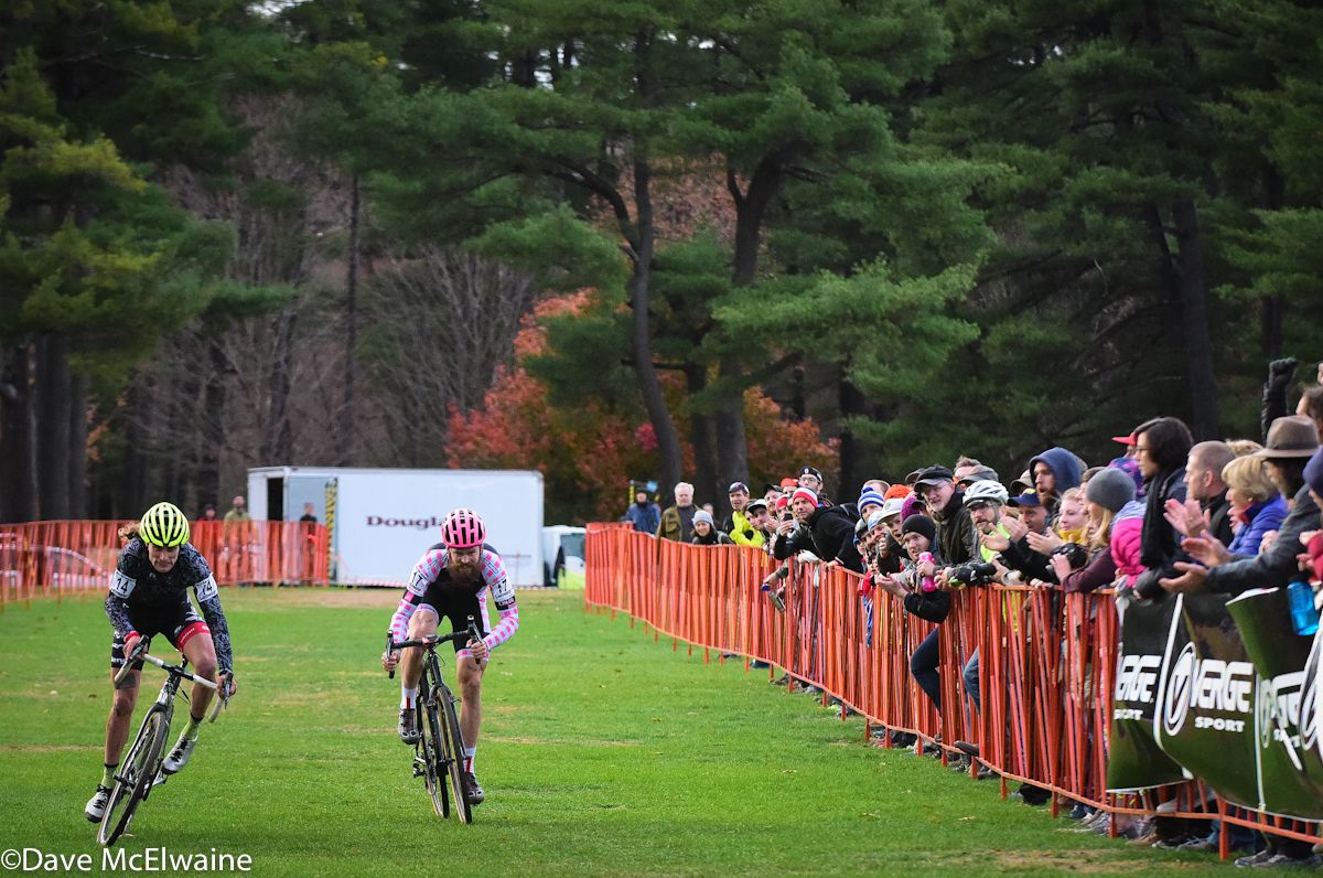 Anthony Clark (JAM/NCC/Vittoria) edges out Mark McConnell for third place in a sprint finish.