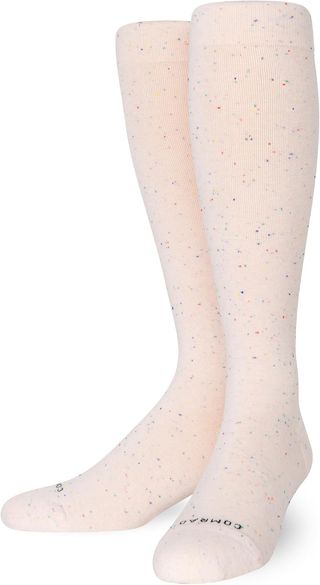 Comrad Recycled Cotton Knee High Socks - 15-20mmhg Graduated Compression Socks, (large, Muted Rose) - Soft 
Breathable Support Socks for Men, Pregnant Women, Nurses, Home, Work 
Travel