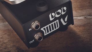 Close up of the outputs on a DOD Mini volume pedal