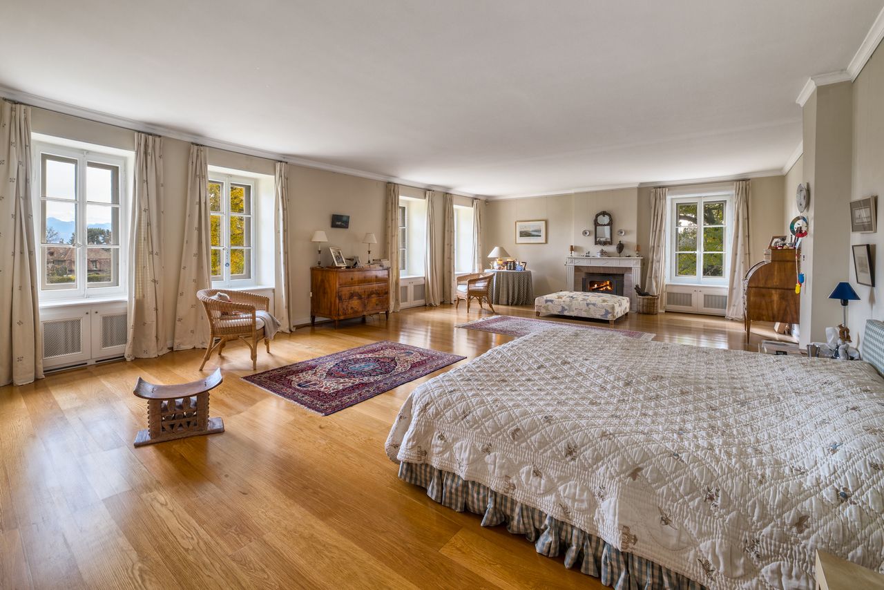 Images of La Paisible in Lausanne