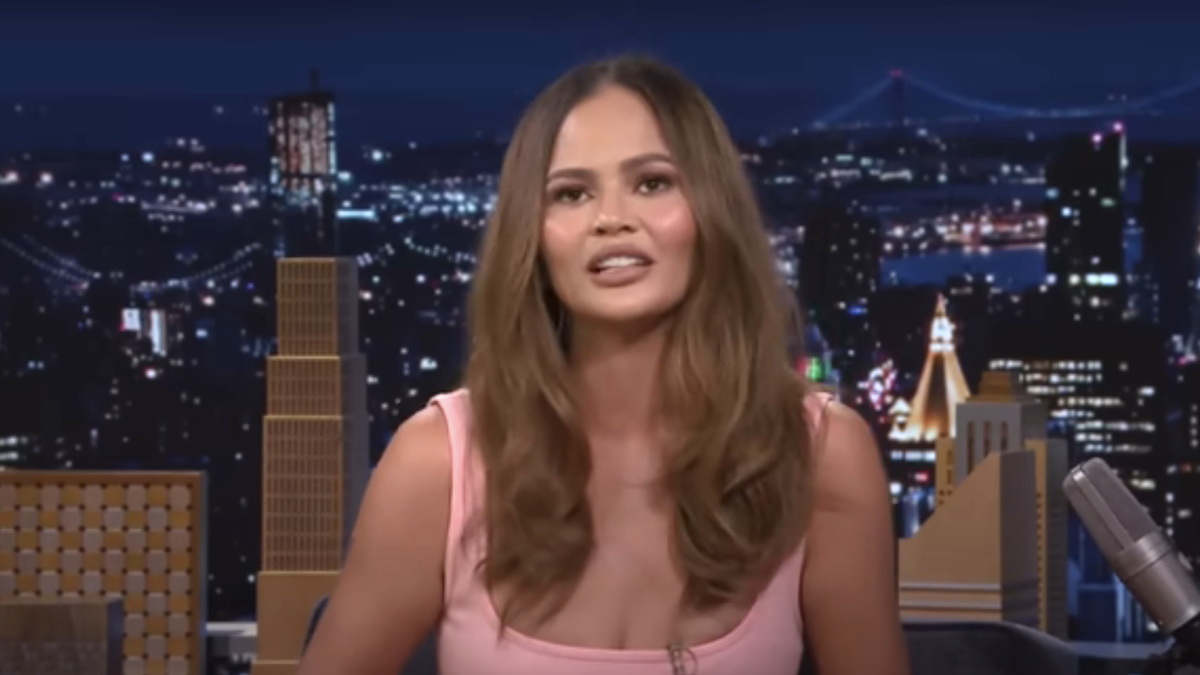 chrissy teigen on the tonight show starring jimmy fallon in 2024