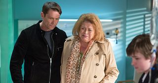 Jane's brother, Christian, and mum, Linda, quickly arrive – and blame Ian for everything!
