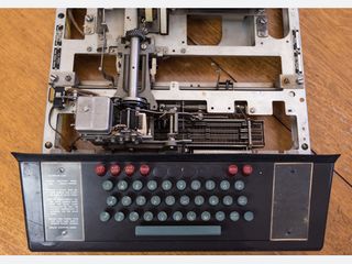 Teletype Model 28