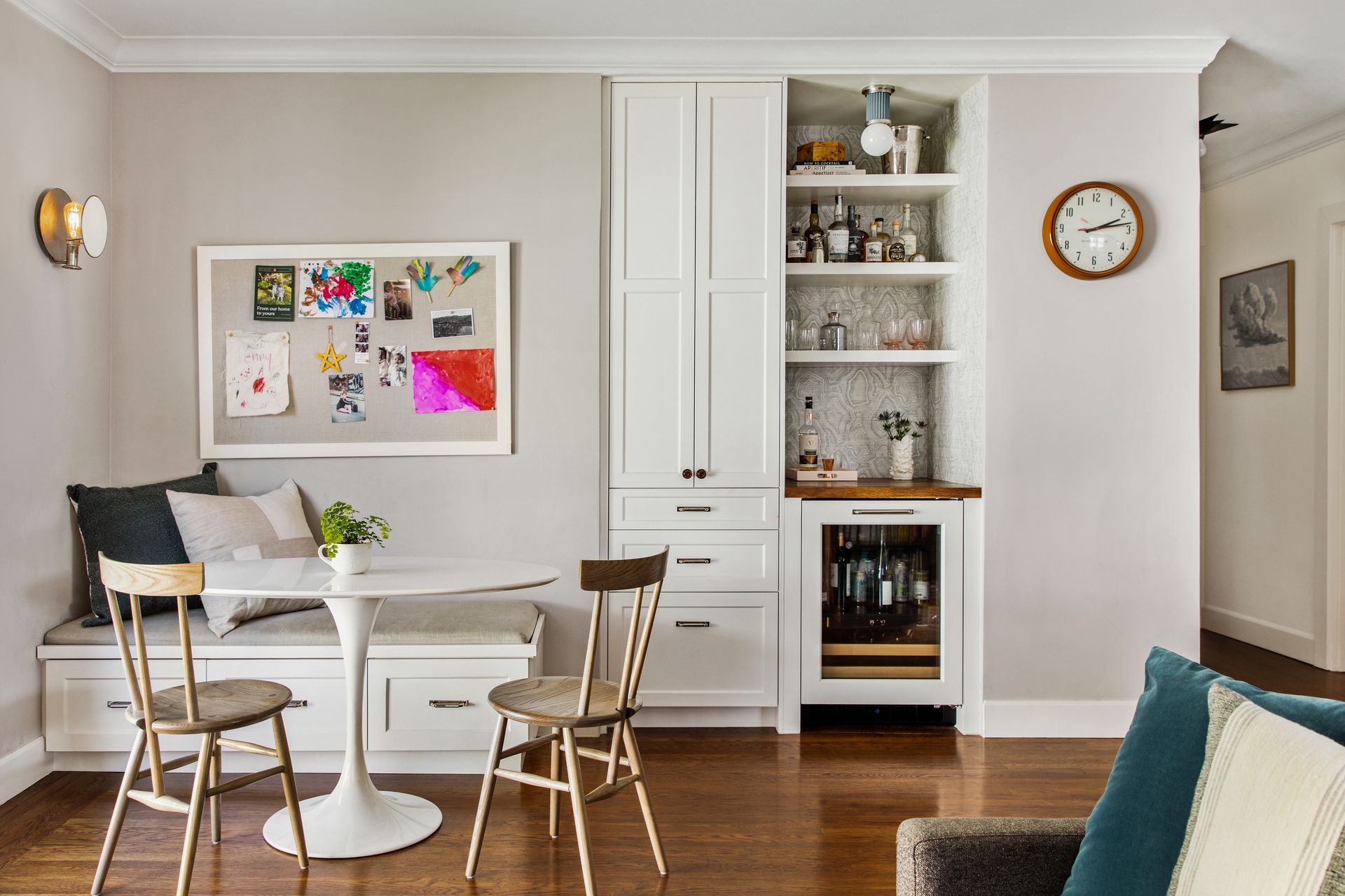 Satin vs Semi-Gloss Paint — What's the Difference? | Livingetc