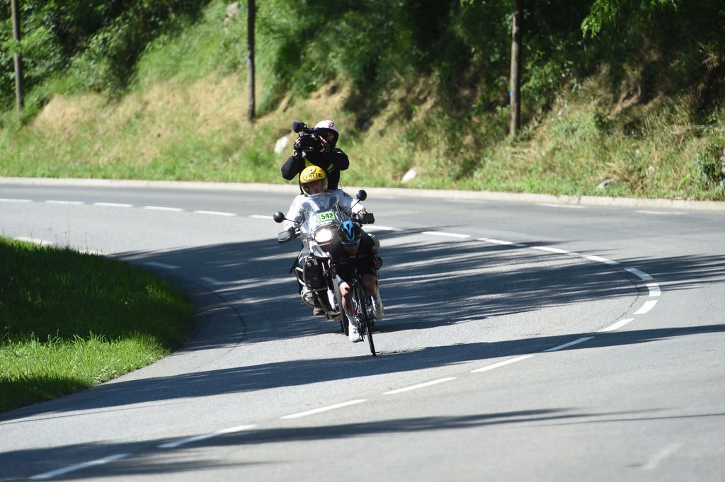 Chris Froome during his stage winning descent